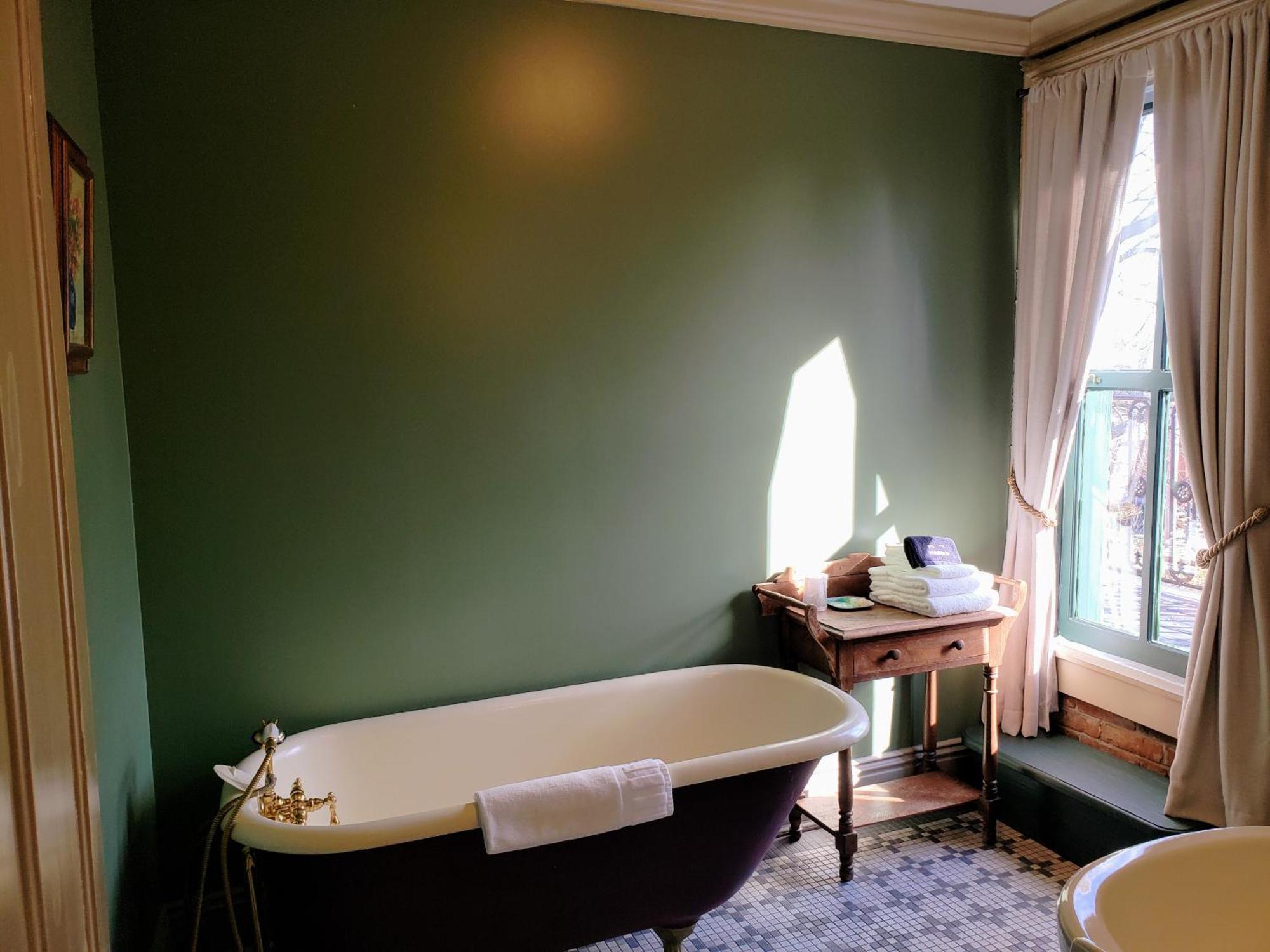 Iron Horse Hotel Blackwater Ngoại thất bức ảnh
