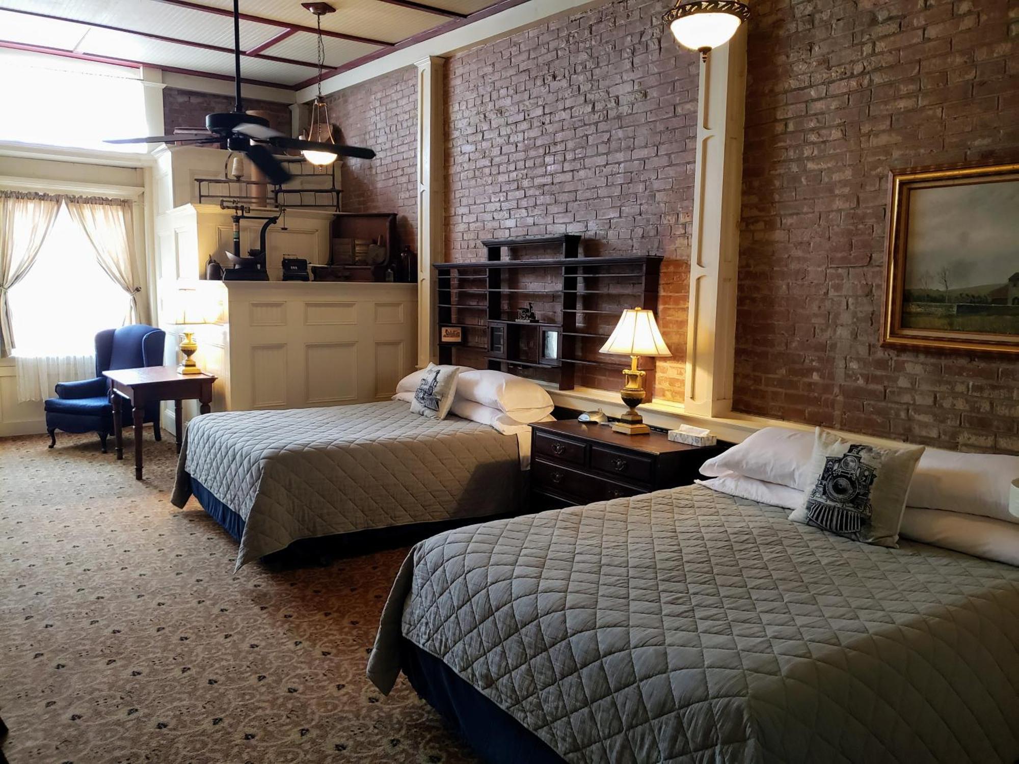 Iron Horse Hotel Blackwater Ngoại thất bức ảnh
